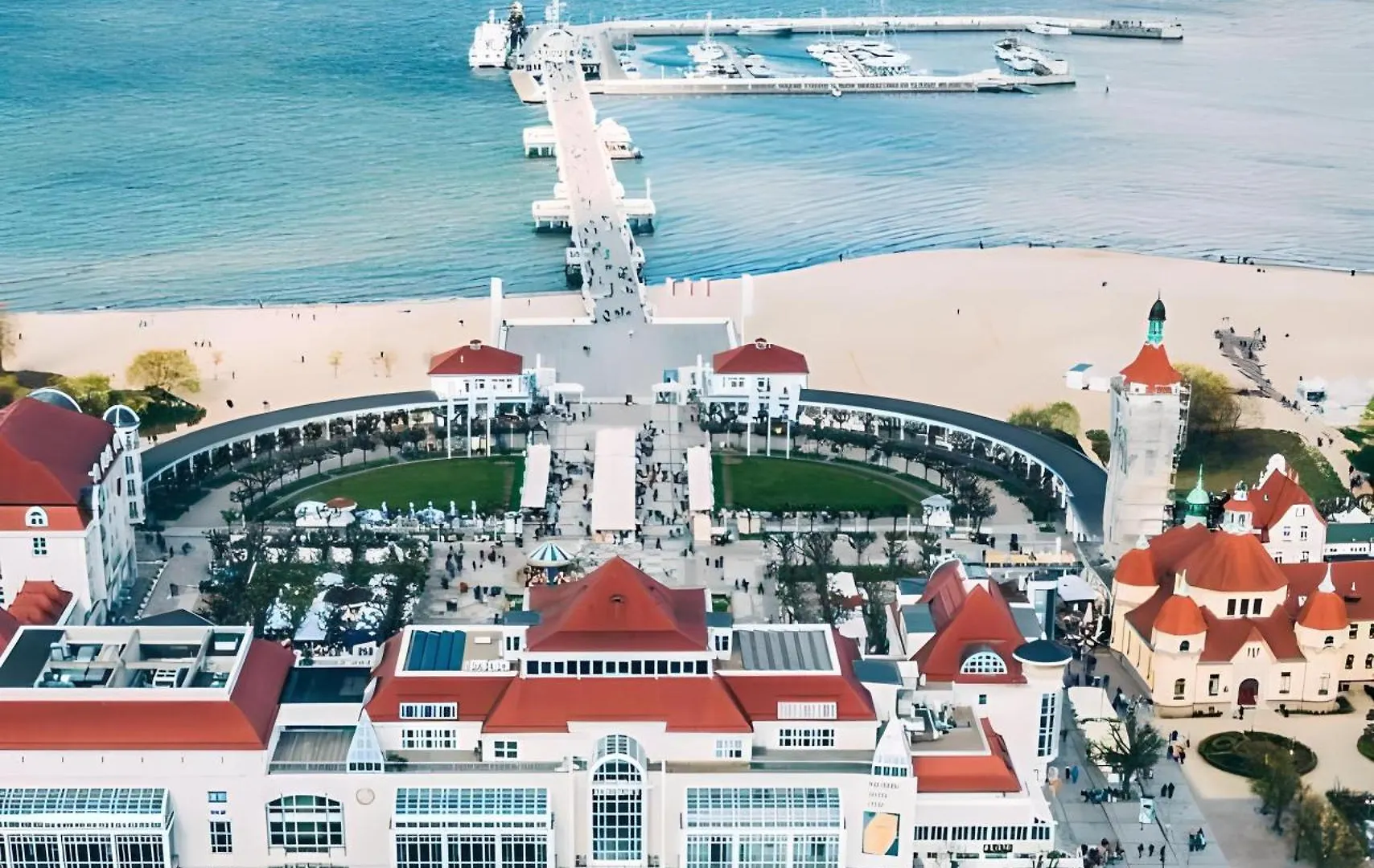 Sopot Marina Beachside Residence